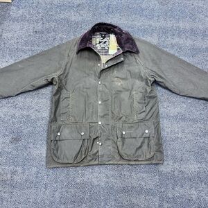 Barbour Beaufort NWT Men’s Jacket Dark Green with  Brown Collar